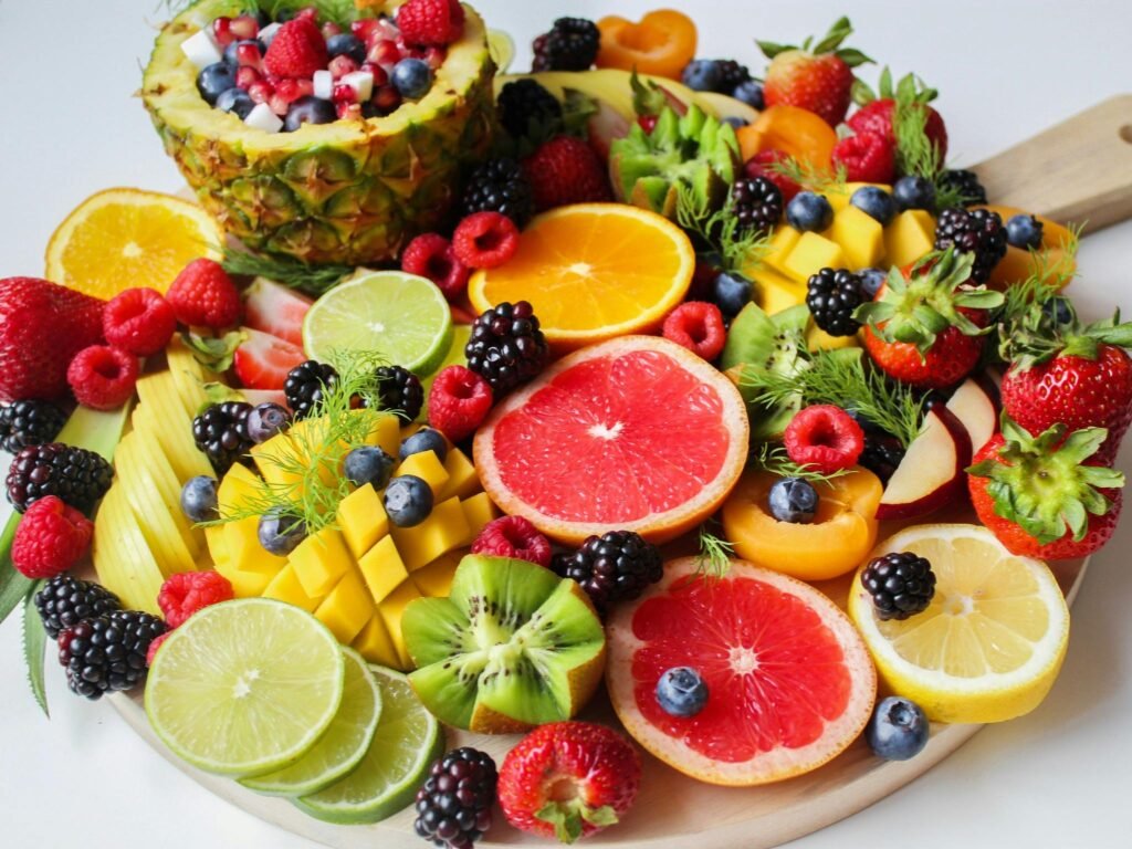 The Ultimate Guide to Clean Eating 2025